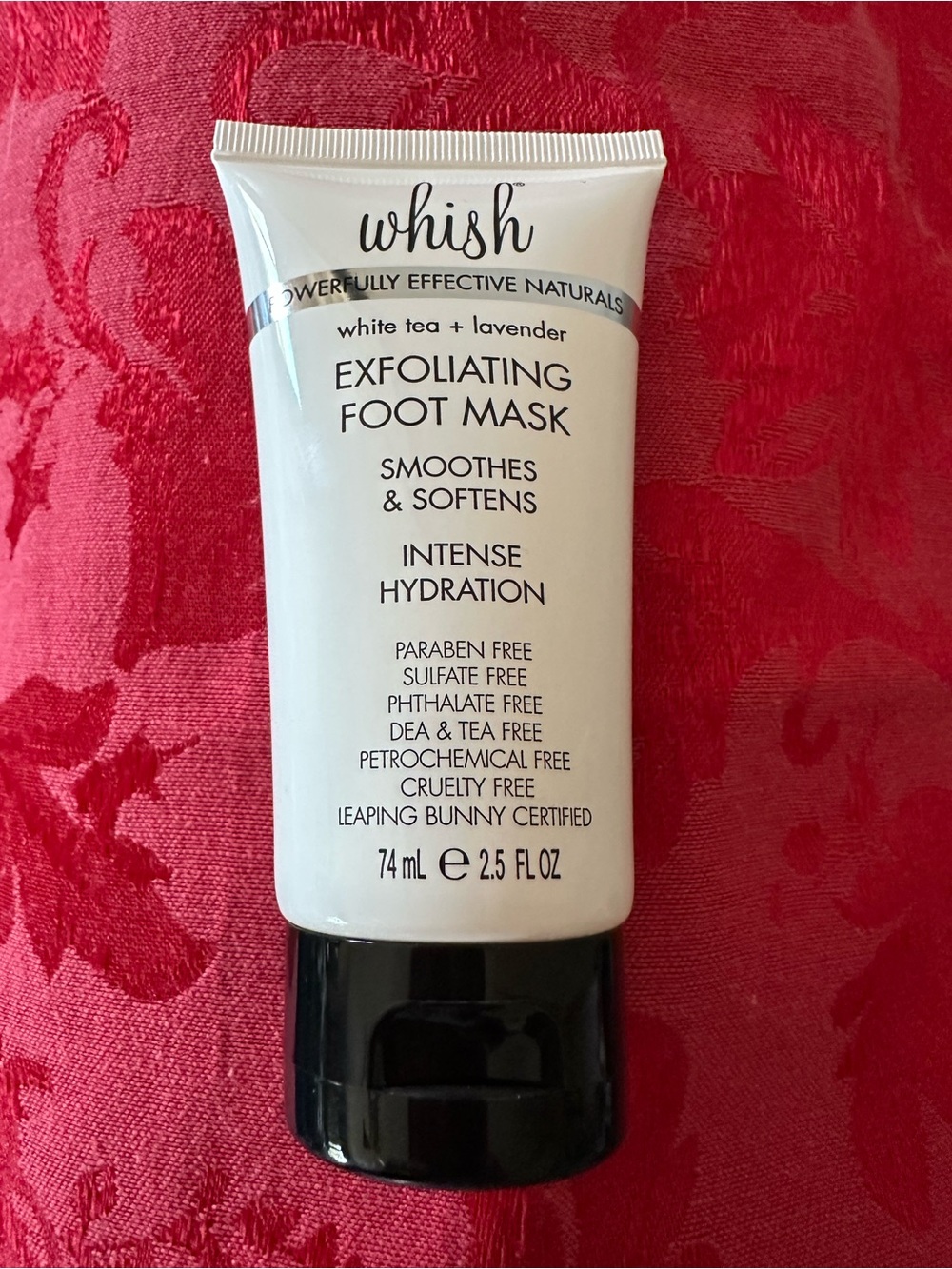 whish White Tea and Lavender Exfoliating Foot Mask intense hydration